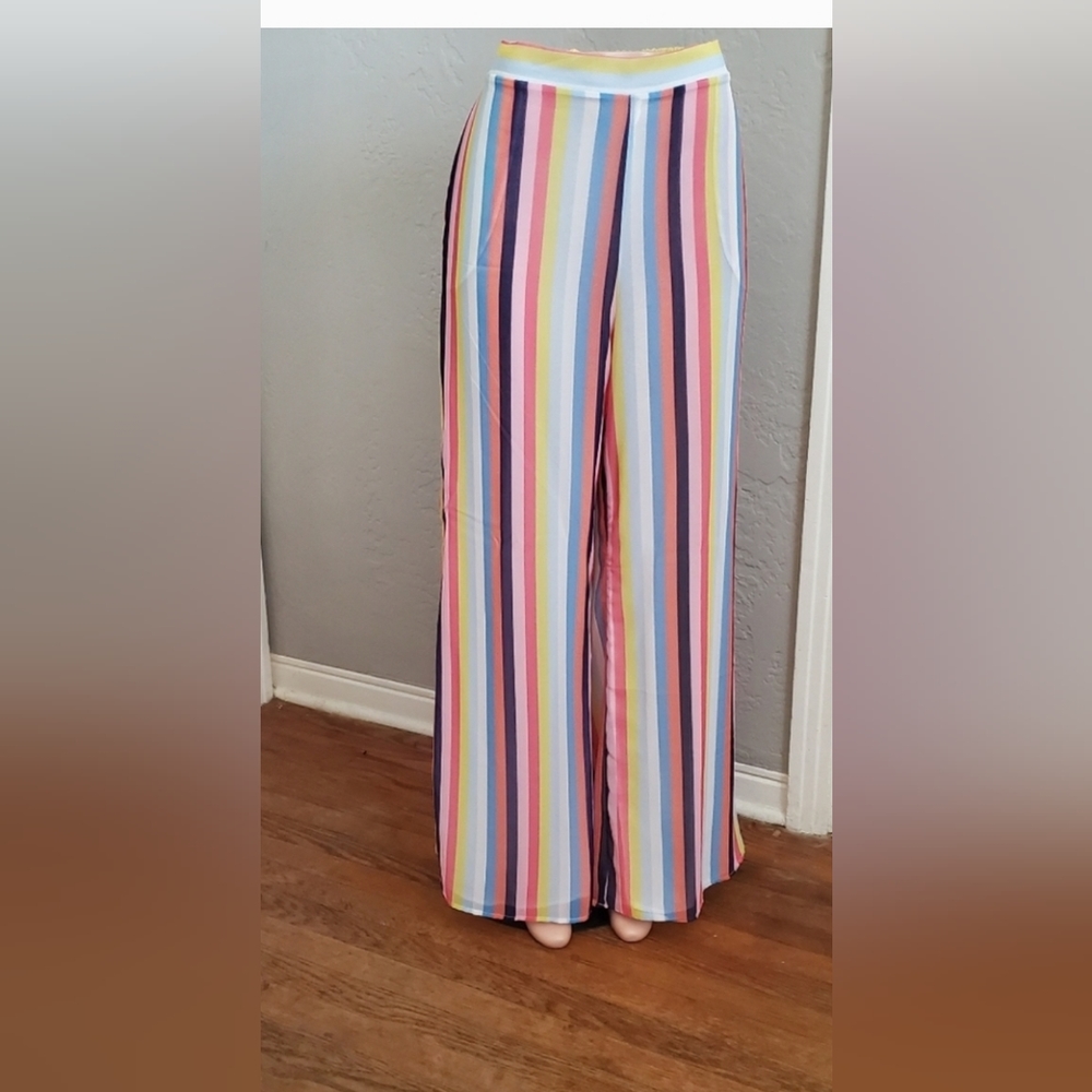 Ladies wide leg bottoms